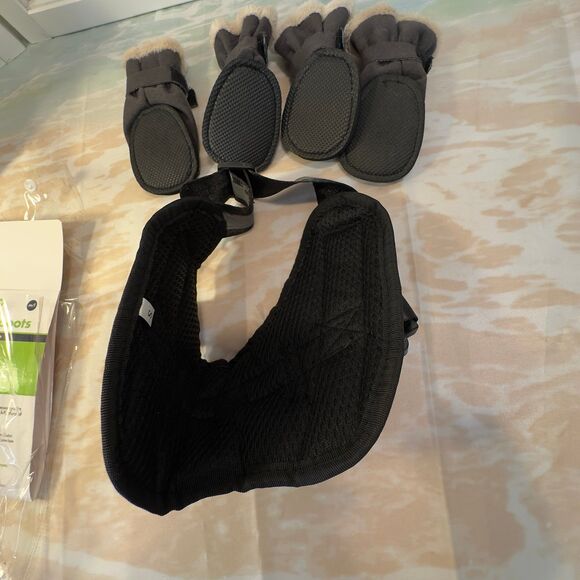 Harness a Booties For Dog - Picture 6 of 12